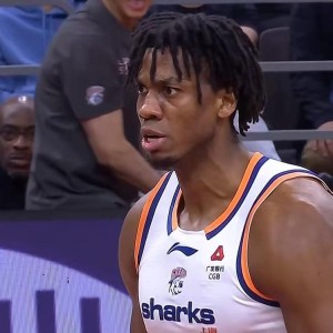 开云电脑版-被上海双杀后！广东队被逼裁掉萨林杰，2米18新大外援驰援杜锋？